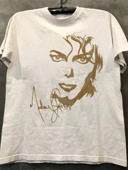 Michael Jackson pays tribute to classic portraits, sketches, printed short sleeved T-shirts, and men's clothing in Europe and America